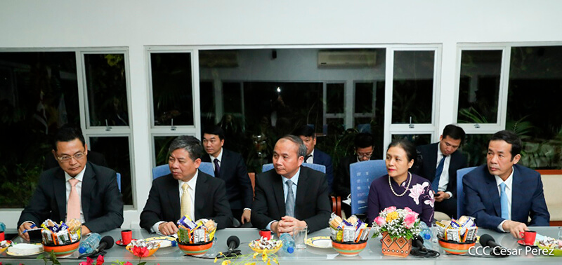 delegacion-vietnam-encuentro-presidente-daniel-ortega-rosario-murillo
